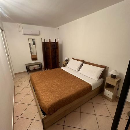 Sikulino Casa Vacanze Palermo Bagian luar foto